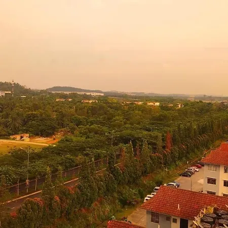 Bs223A- Klia- Selfcheck-In- Wifi- Netflix-Parking- Sepang- Bell Suites,5079 Exterior photo